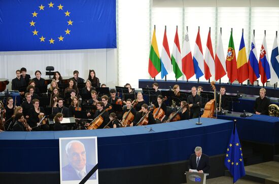 Memorial service for former German Chancellor Helmut Kohl
