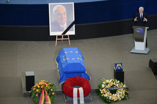 Memorial service for former German Chancellor Helmut Kohl