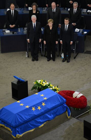 Memorial service for former German Chancellor Helmut Kohl