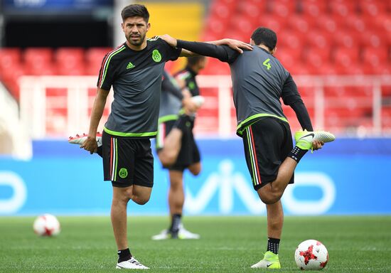 Football. 2017 FIFA Confederations Cup. Training session of Mexico’s national team