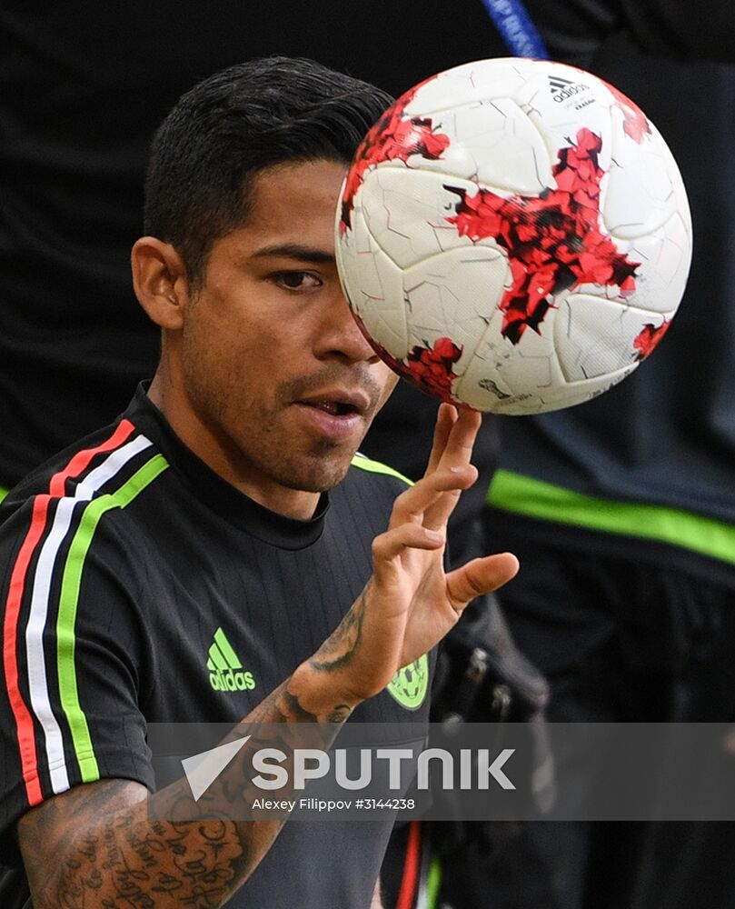 Football. 2017 FIFA Confederations Cup. Training session of Mexico’s national team