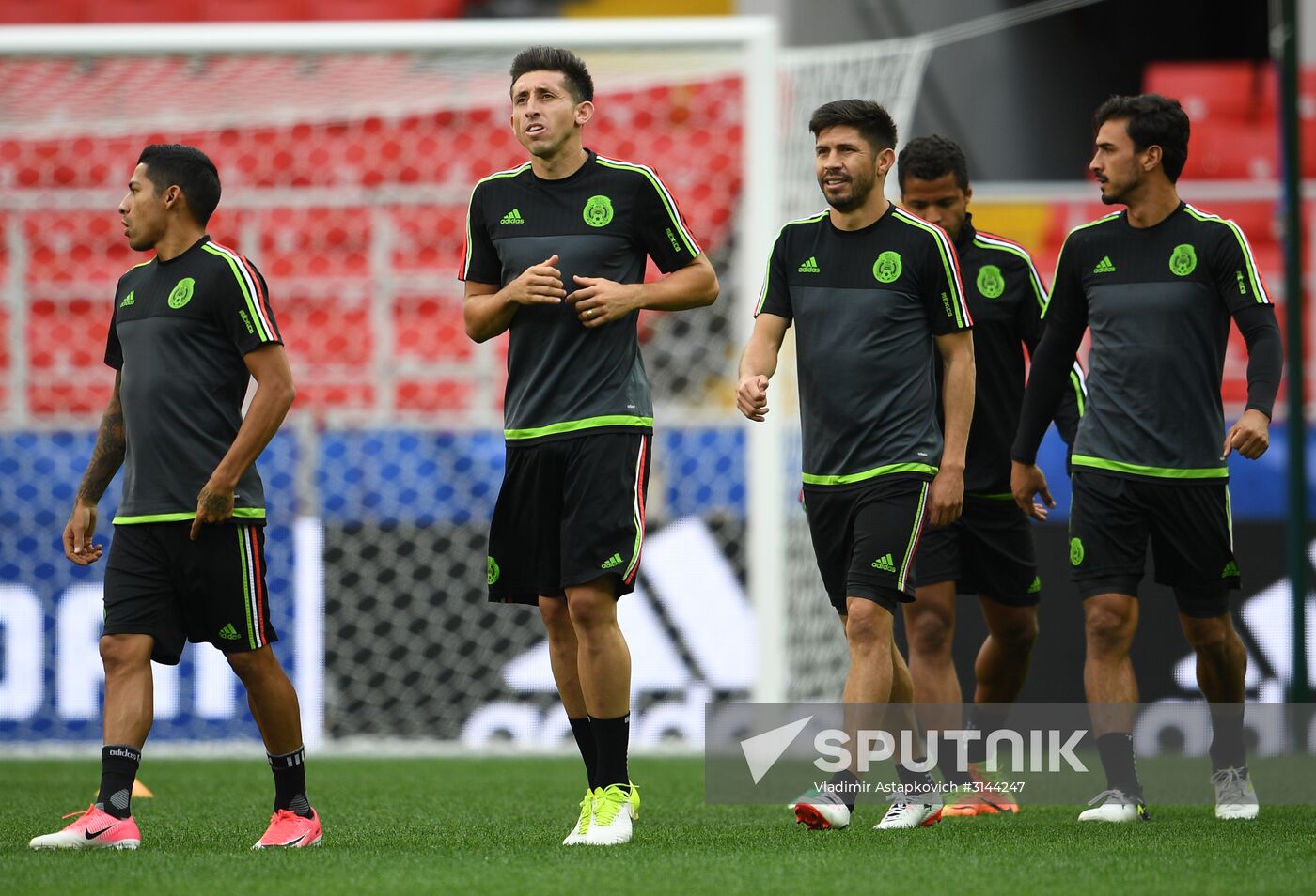 Football. 2017 FIFA Confederations Cup. Training session of Mexico’s national team