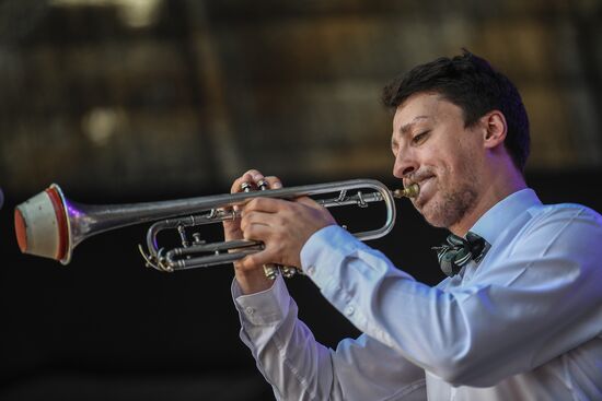 Fourteenth Usadba Jazz Festival