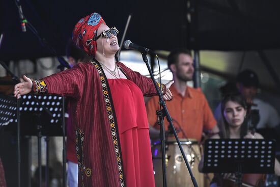 Fourteenth Usadba Jazz Festival