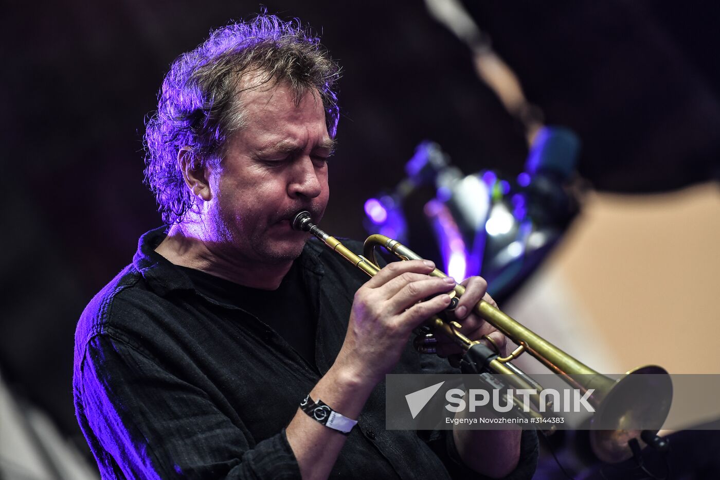 Norwegian jazz trumpeter and composer Nils Petter Molvaer performs at the 14th Usadba Jazz Festival hosted by the Arkhangelskoye Museum-Estate. Location: Russia, Moscow. Author: Evgenya Novozhenina/Sputnik. 14th Usadba Jazz Festival