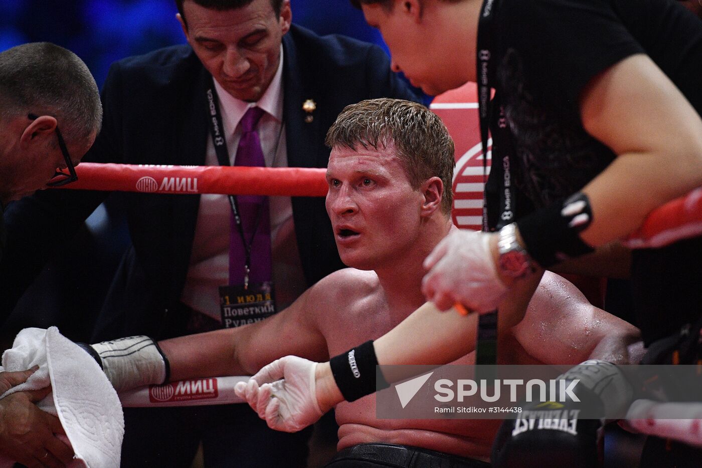 Boxing. Alexander Povetkin vs. Andriy Rudenko