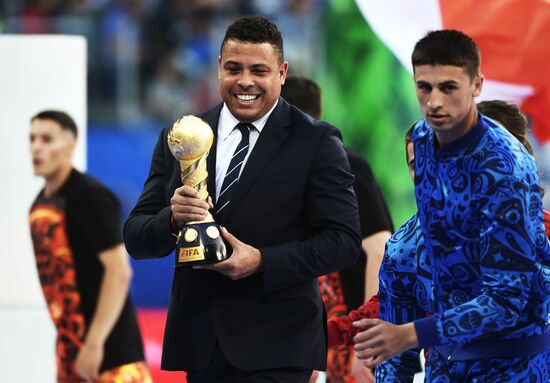 Football. 2017 FIFA Confederations Cup. Closing ceremony