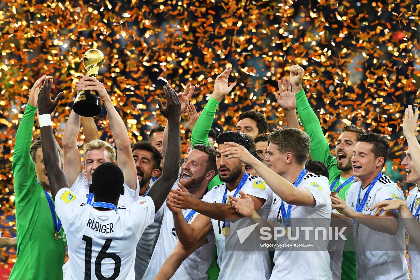 Football. 2017 FIFA Confederations Cup. Medal ceremony