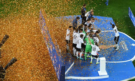 Football. 2017 FIFA Confederations Cup. Medal ceremony