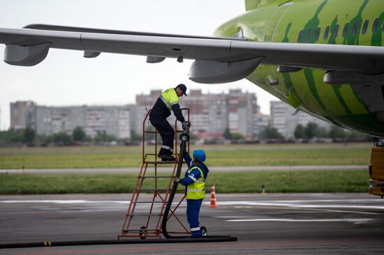 Planes at Omsk Central International Airport