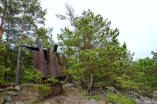 Gogland expedition to Gulf of Finland islands