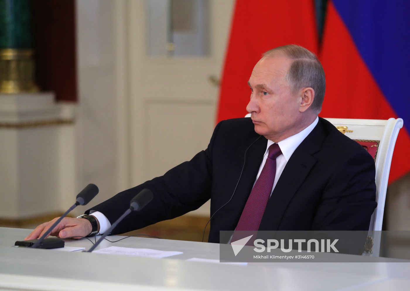 Vladimir Putin meets with Xi Jinping in Moscow