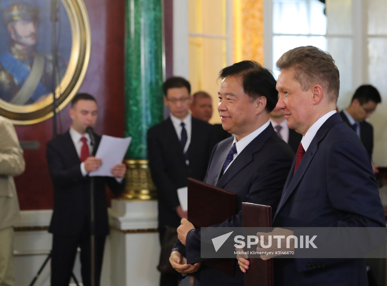 Vladimir Putin meets with Xi Jinping in Moscow