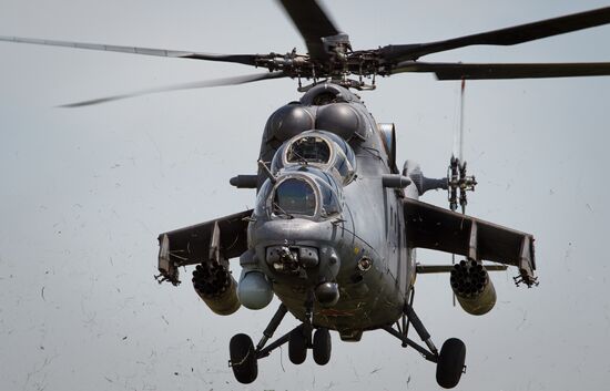 Mi-35M helicopters on training flights in Krasnodar Territory