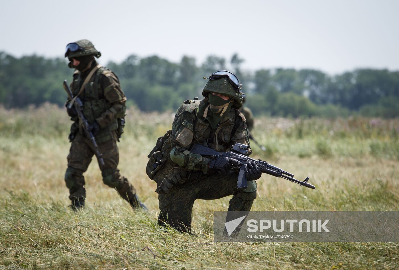 Mi-35M helicopters on training flights in Krasnodar Territory