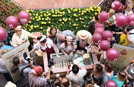 Ice cream festival at GUM