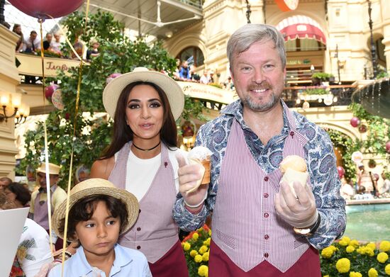 Ice cream festival at GUM