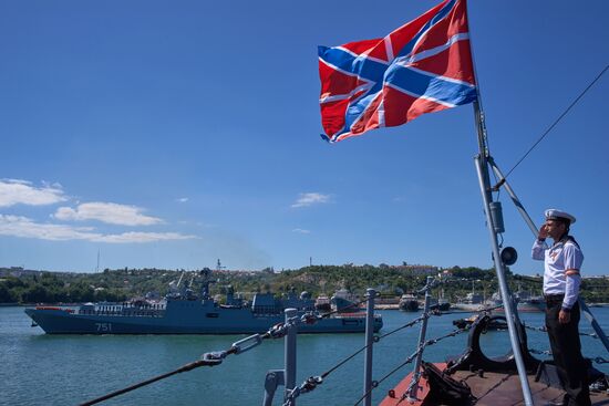 Admiral Essen frigate arrives in Sevastopol