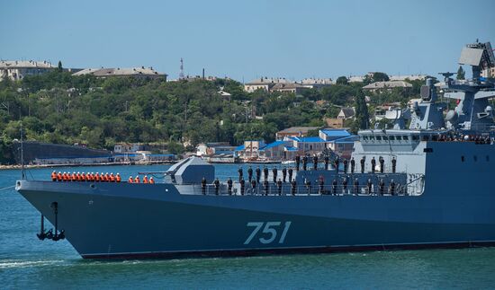 Admiral Essen frigate arrives in Sevastopol
