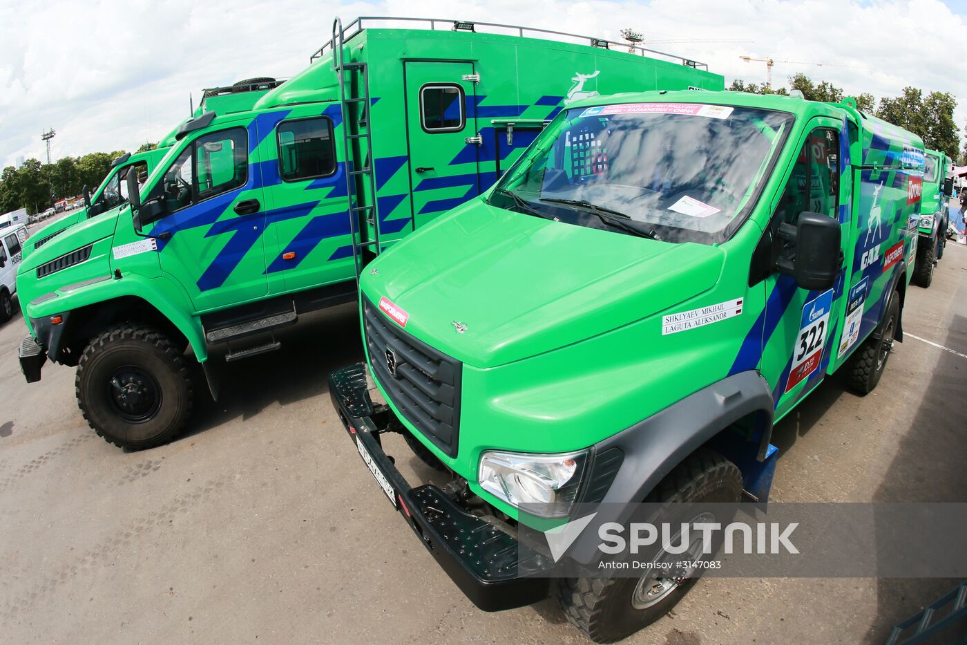 Teams prepare for Silk Way Rally