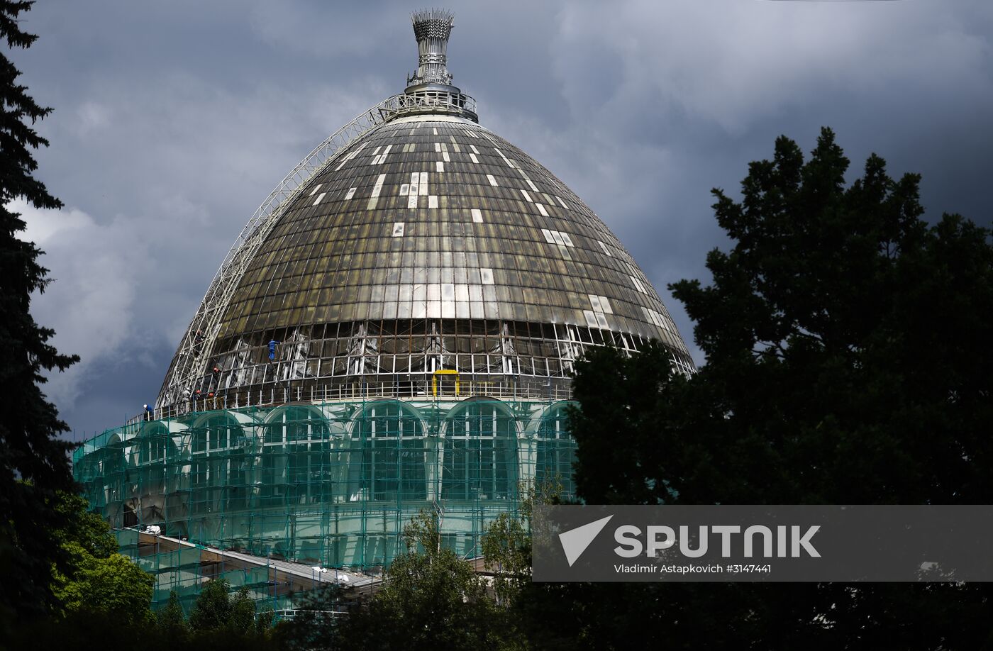 VDNKh under reconstruction