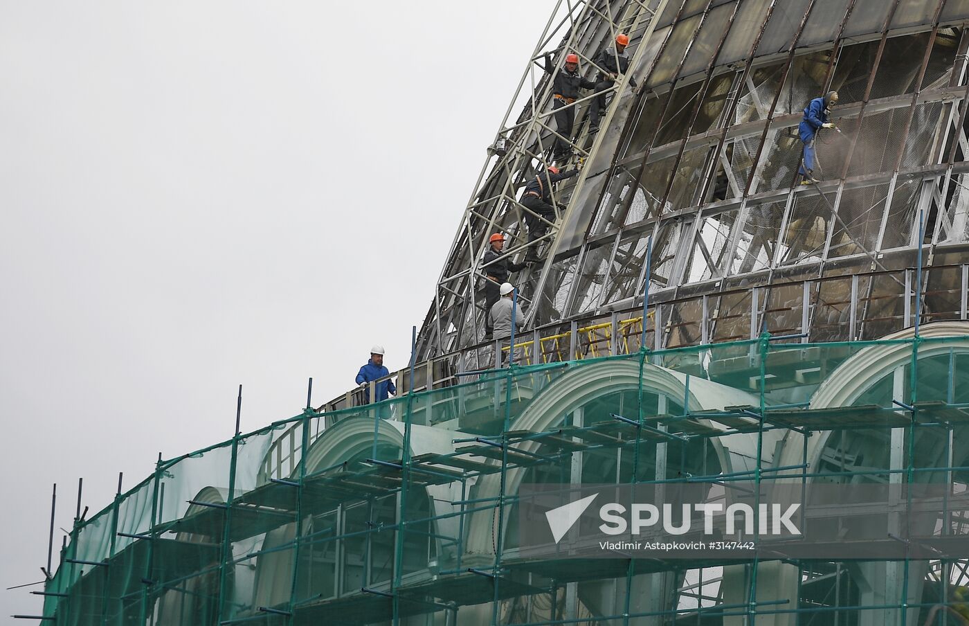 VDNKh under reconstruction