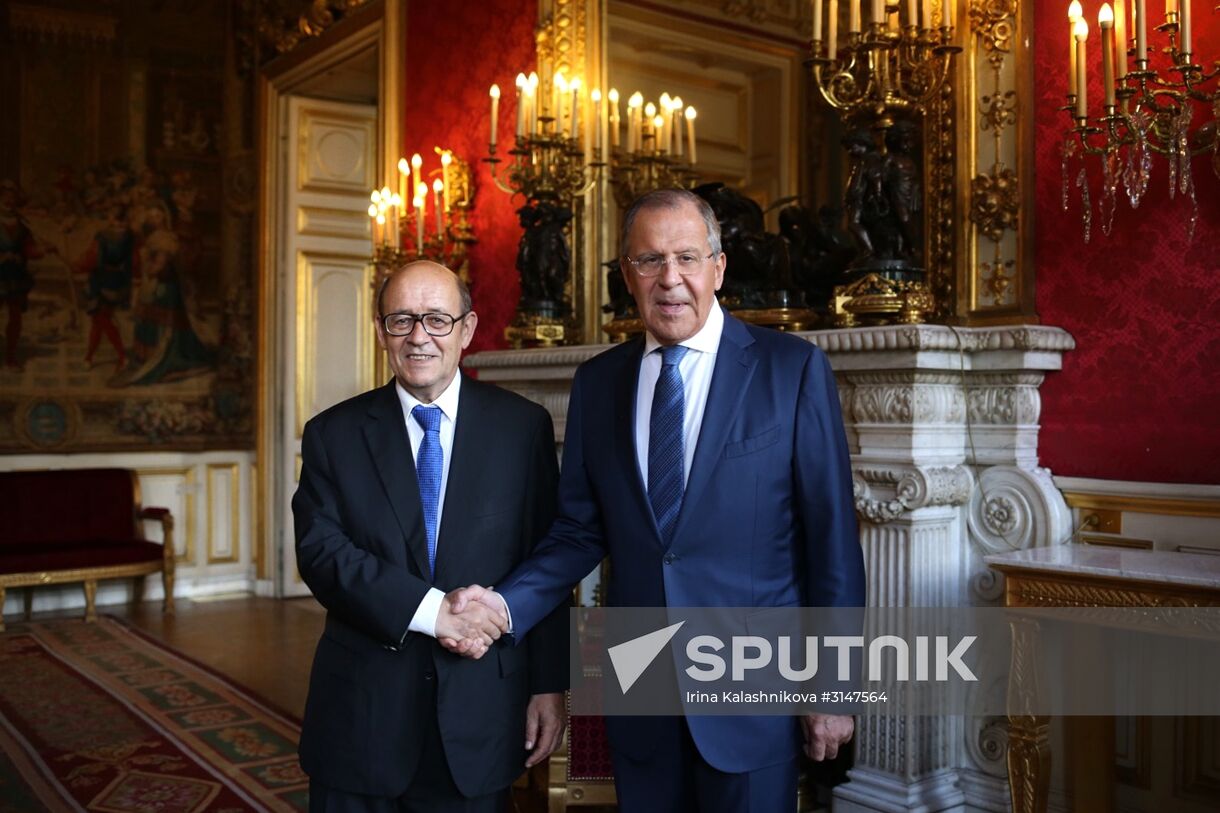 Russian Foreign Minister Sergei Lavrov visits Paris