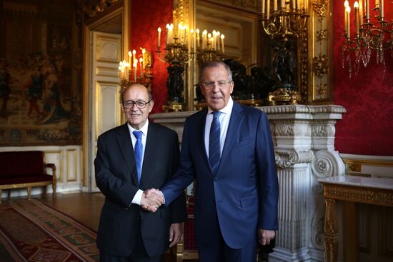 Russian Foreign Minister Sergei Lavrov visits Paris