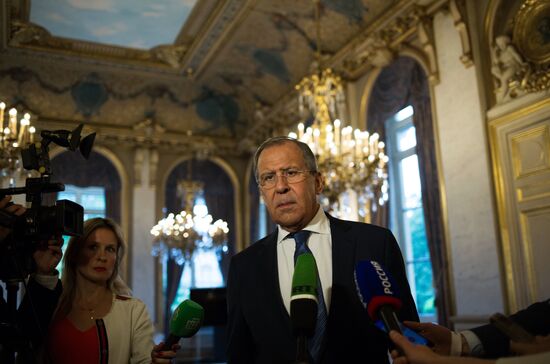 Russian Foreign Minister Sergei Lavrov visits Paris