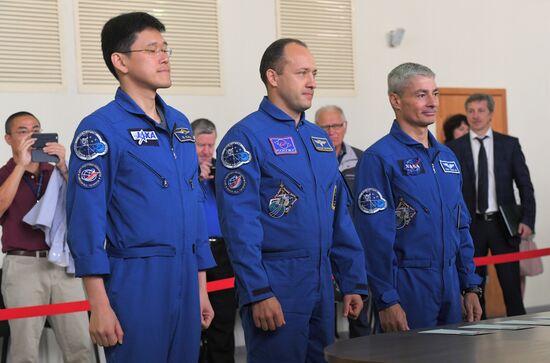 ISS-52/53 Mission Main Crew training in GCTC