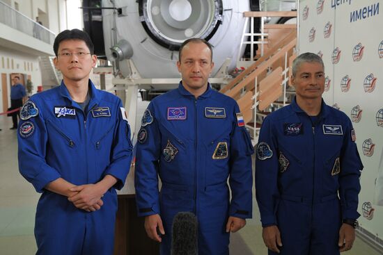 ISS-52/53 Mission Main Crew training in GCTC