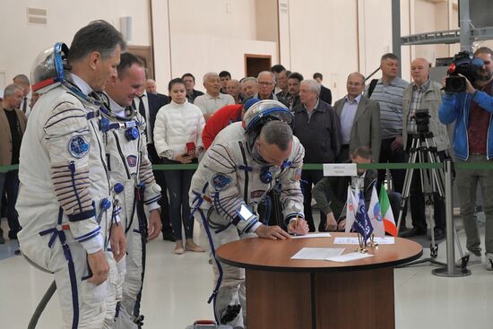 ISS-52/53 Mission Main Crew training in GCTC