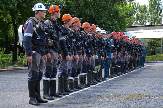 Emergency drill at Bazhanov mine in Donetsk region