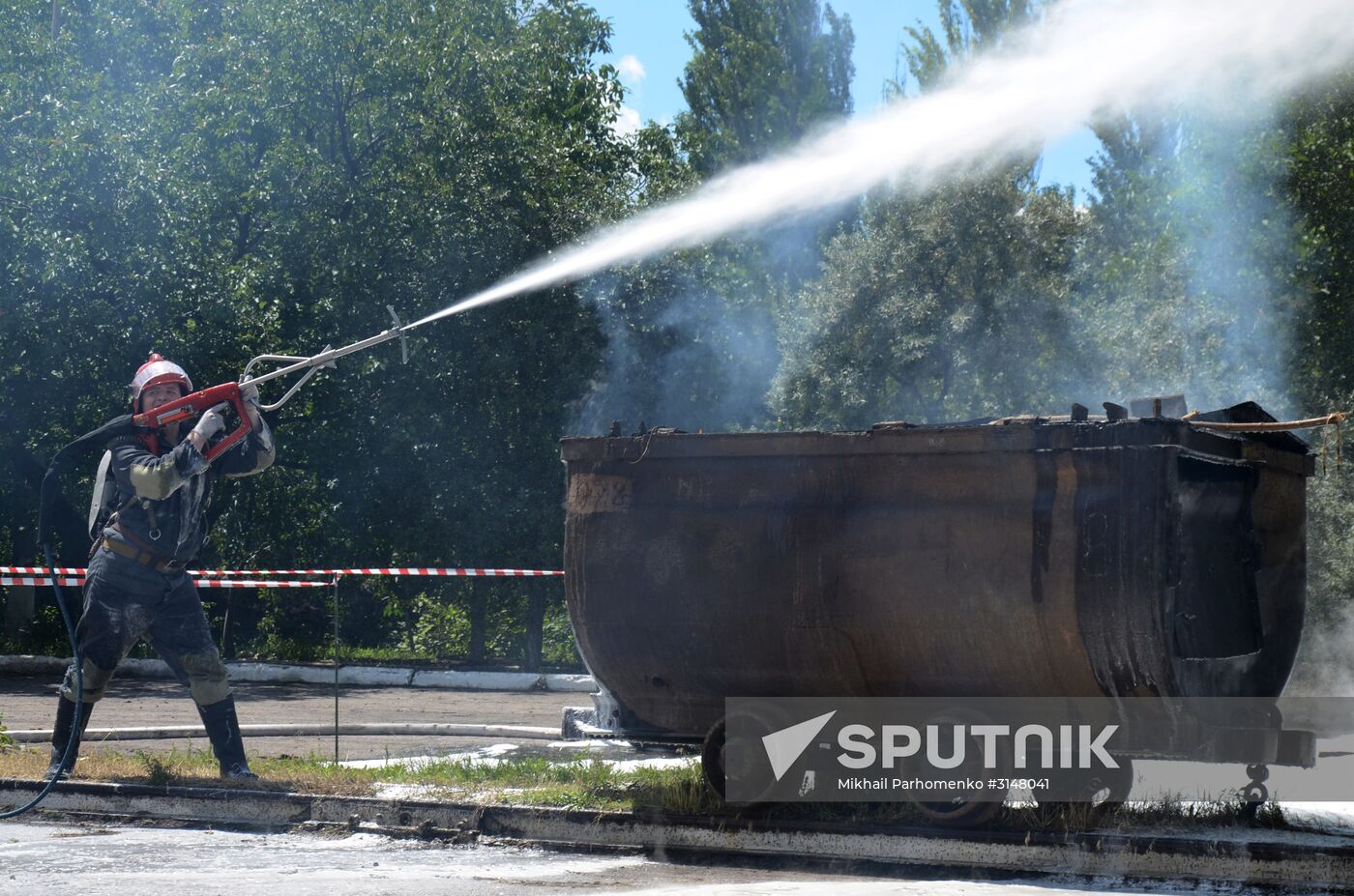 Emergency drill at Bazhanov mine in Donetsk region