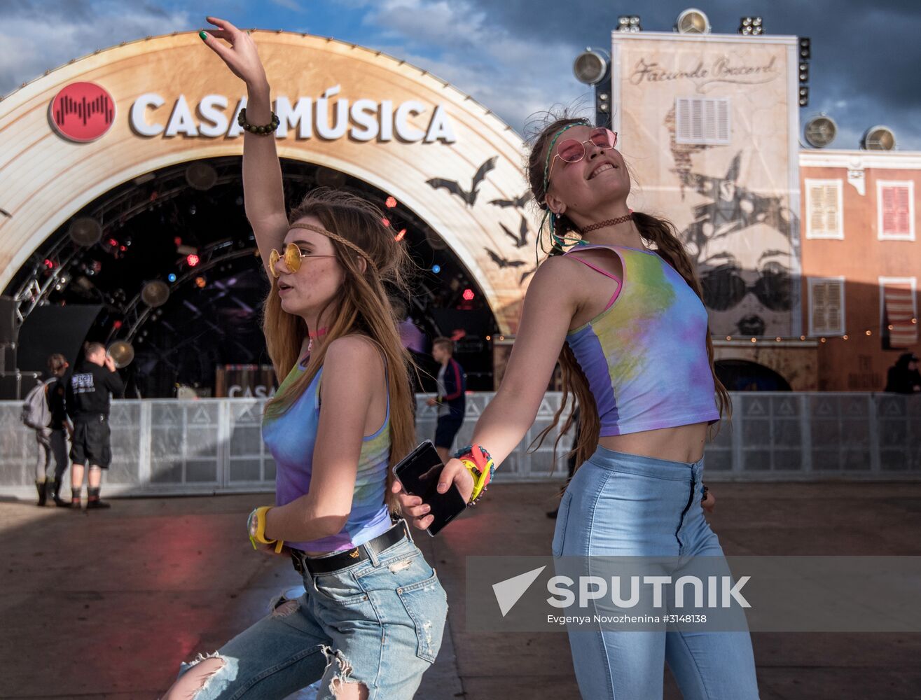 Alfa Future People 2017 festival. Day one