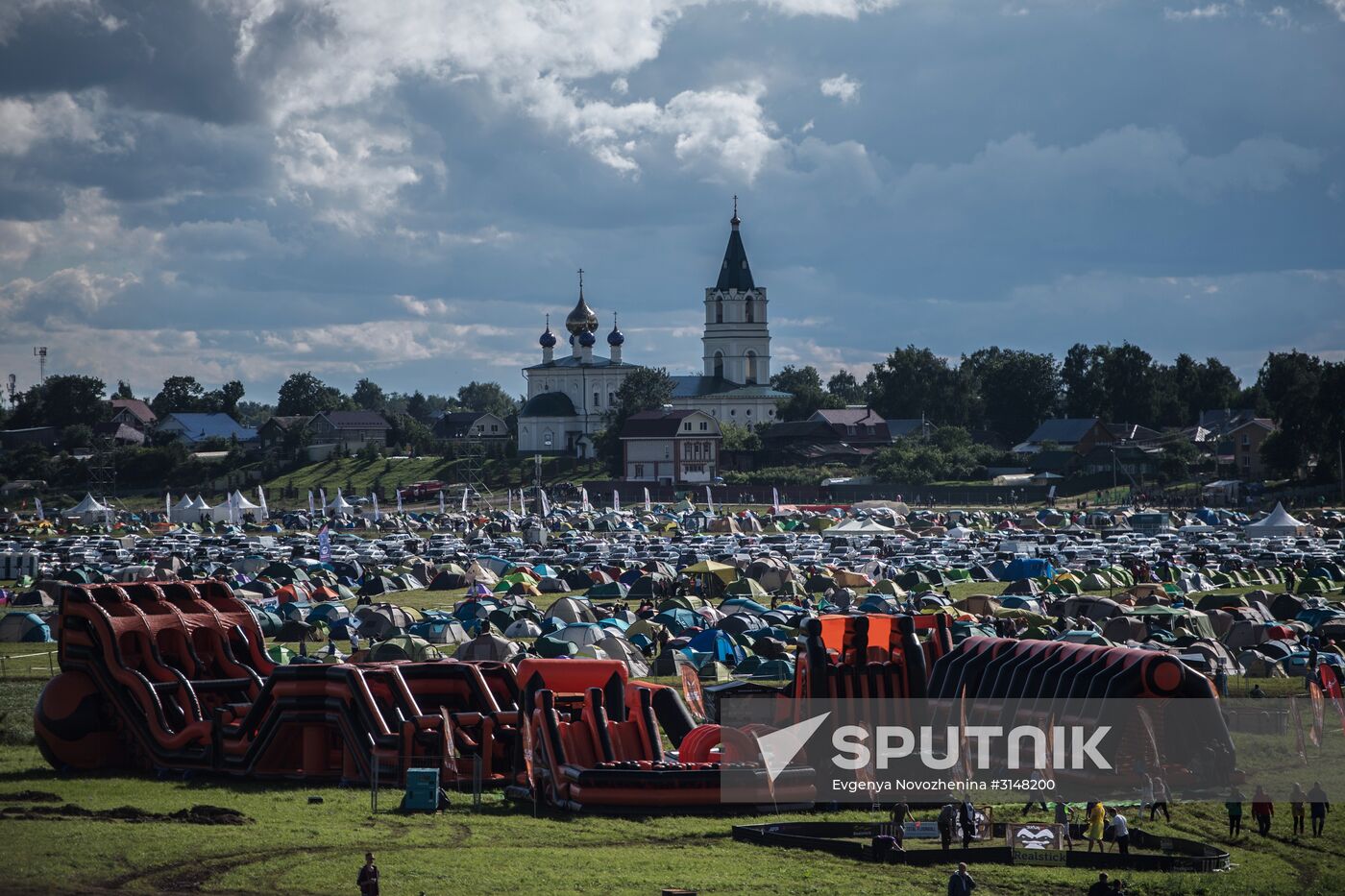 Alfa Future People 2017 festival. Day one