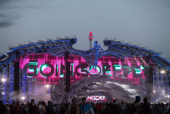 Alfa Future People 2017 festival. Day one