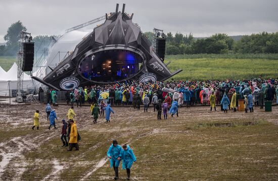 Alfa Future People 2017 festival. Day two