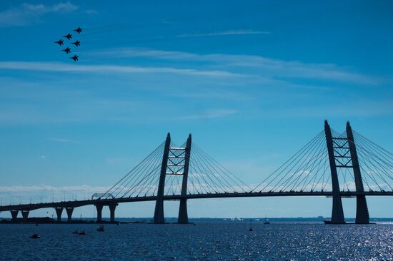 Celebrations mark Russian Aerospace Forces' 105th anniversary in St. Petersburg