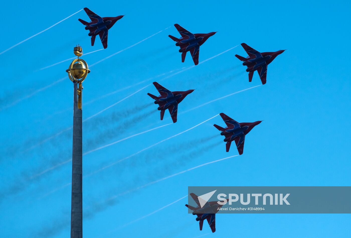 Celebrations mark Russian Aerospace Forces' 105th anniversary in St. Petersburg