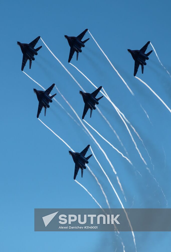 Celebrations mark Russian Aerospace Forces' 105th anniversary in St. Petersburg