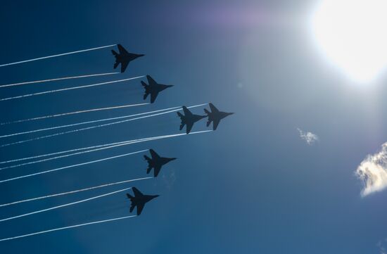 Celebrations mark Russian Aerospace Forces' 105th anniversary in St. Petersburg