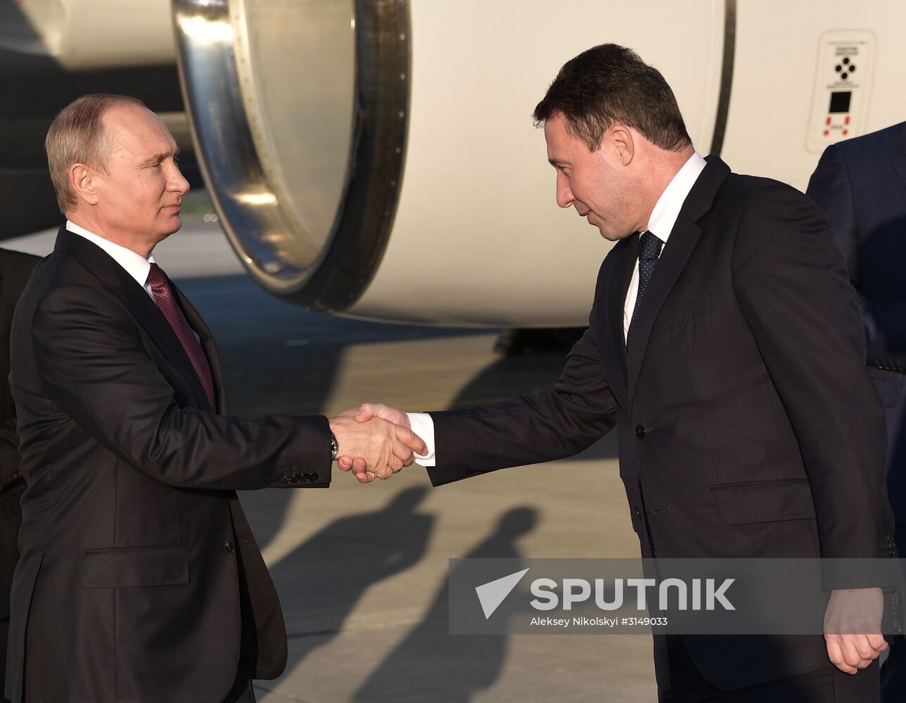 July 9, 2017. Russian President Vladimir Putin and Presidential Plenipotentiary Envoy to the Ural Federal District Igor Kholmanskikh, right, during the meeting at Yekaterinburg's Koltsovo Airport. Location: Russia, Yekaterinburg. Author: Aleksey Nikolskyi/Sputnik. Russian President Vladimir Putin visits Yekaterinburg