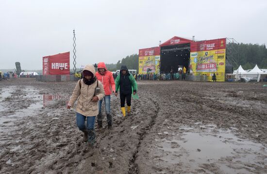 2017 Nashestviye rock music festival. Day three