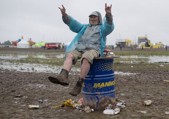2017 Nashestviye rock music festival. Day three