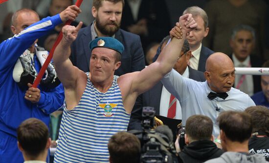 Boxing. Denis Lebedev vs. Mark Flanagan