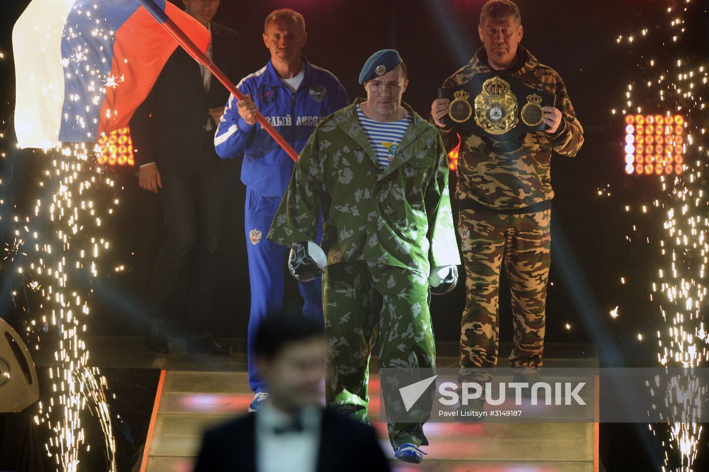 Boxing. Denis Lebedev vs. Mark Flanagan