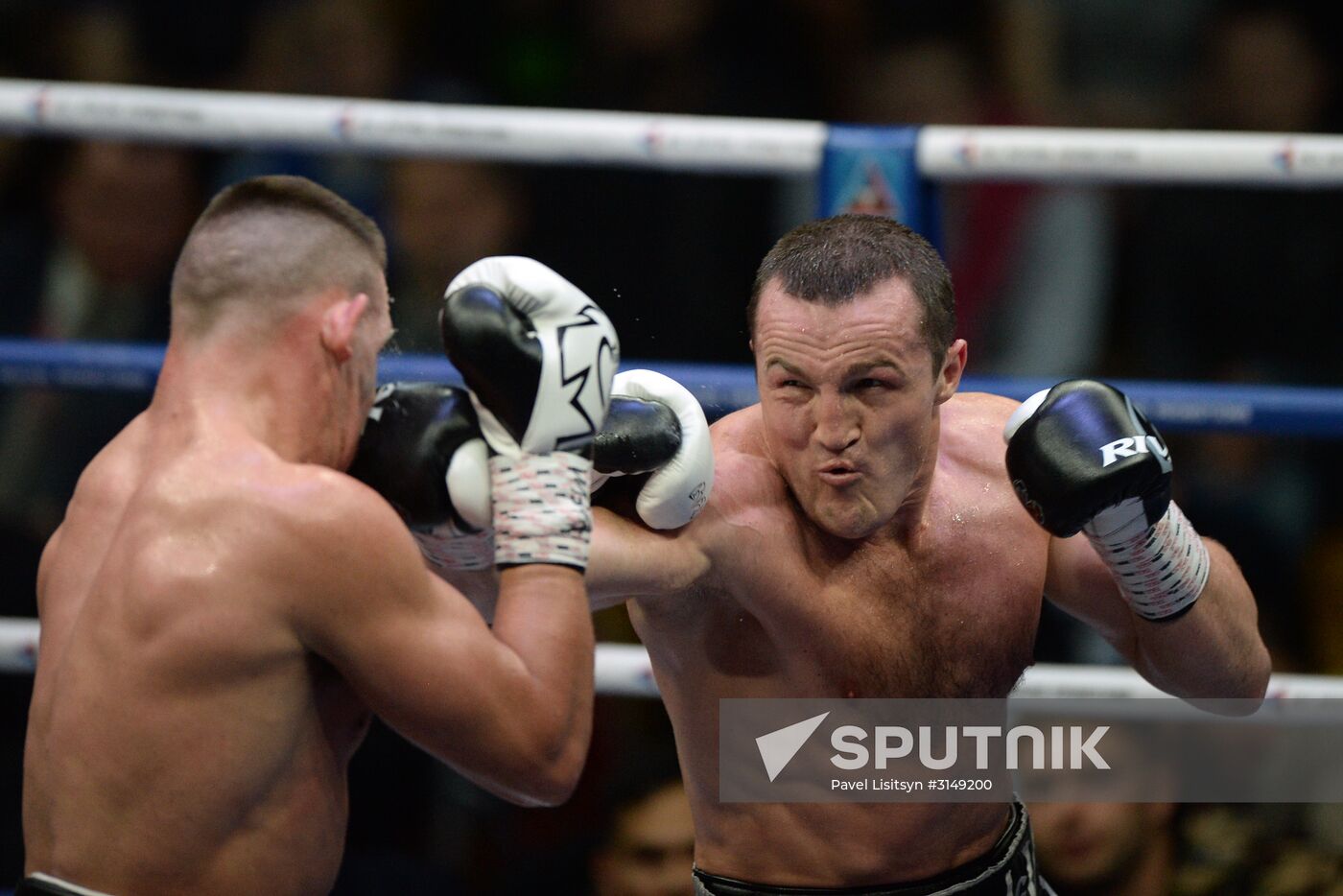 Boxing. Denis Lebedev vs. Mark Flanagan