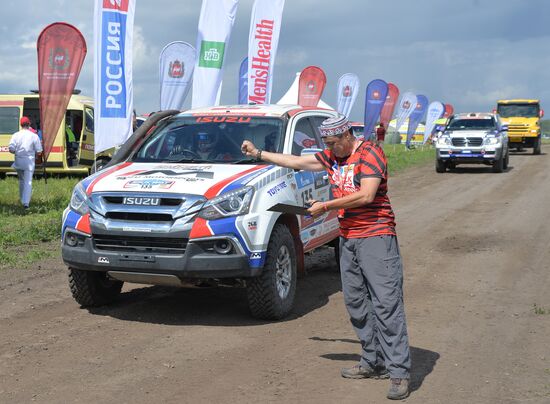 Motor racing. 2017 Silk Way Rally. Chelyabinsk Region