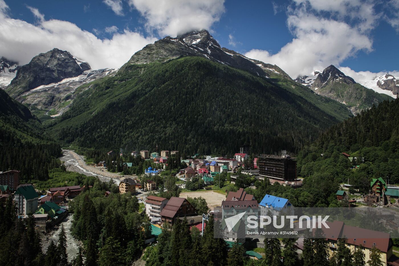 All-season alpine skiing resort Dombai